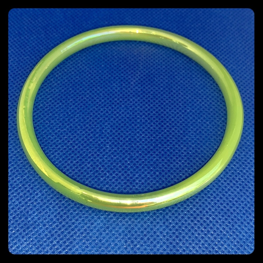 Green lime Glass Bangles